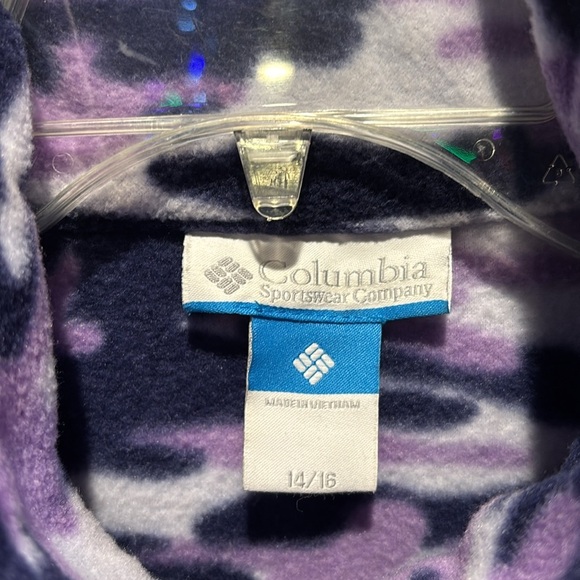 Columbia Purple and Black Camouflage Fleece Jacket - Picture 3 of 4
